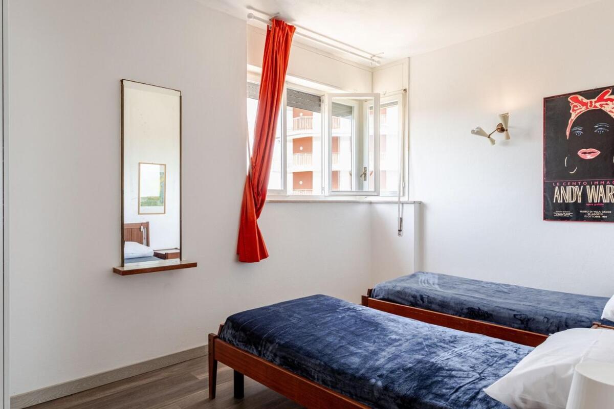 Skyline Lignano Apartment Линяно Сабиадоро Екстериор снимка