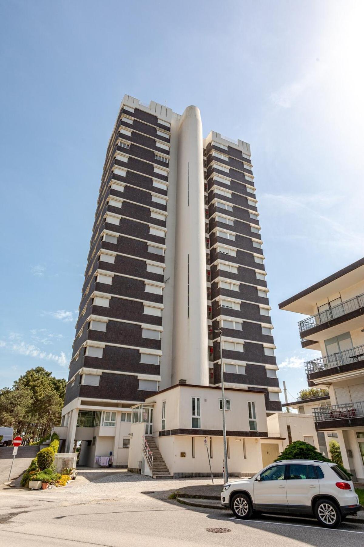 Skyline Lignano Apartment Линяно Сабиадоро Екстериор снимка