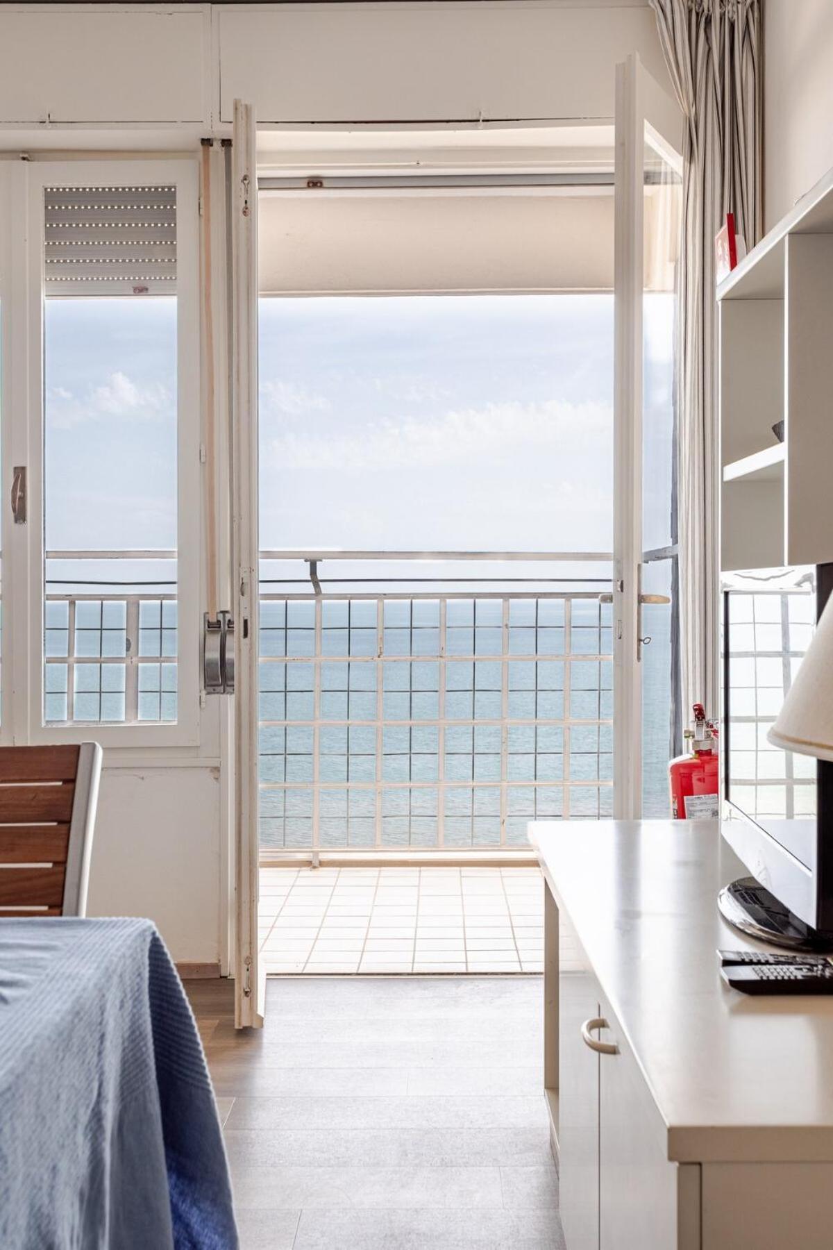 Skyline Lignano Apartment Линяно Сабиадоро Екстериор снимка